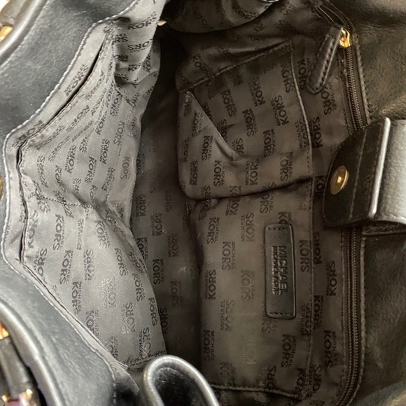 Large black leather Michael Kors purse - Picture 6 of 6